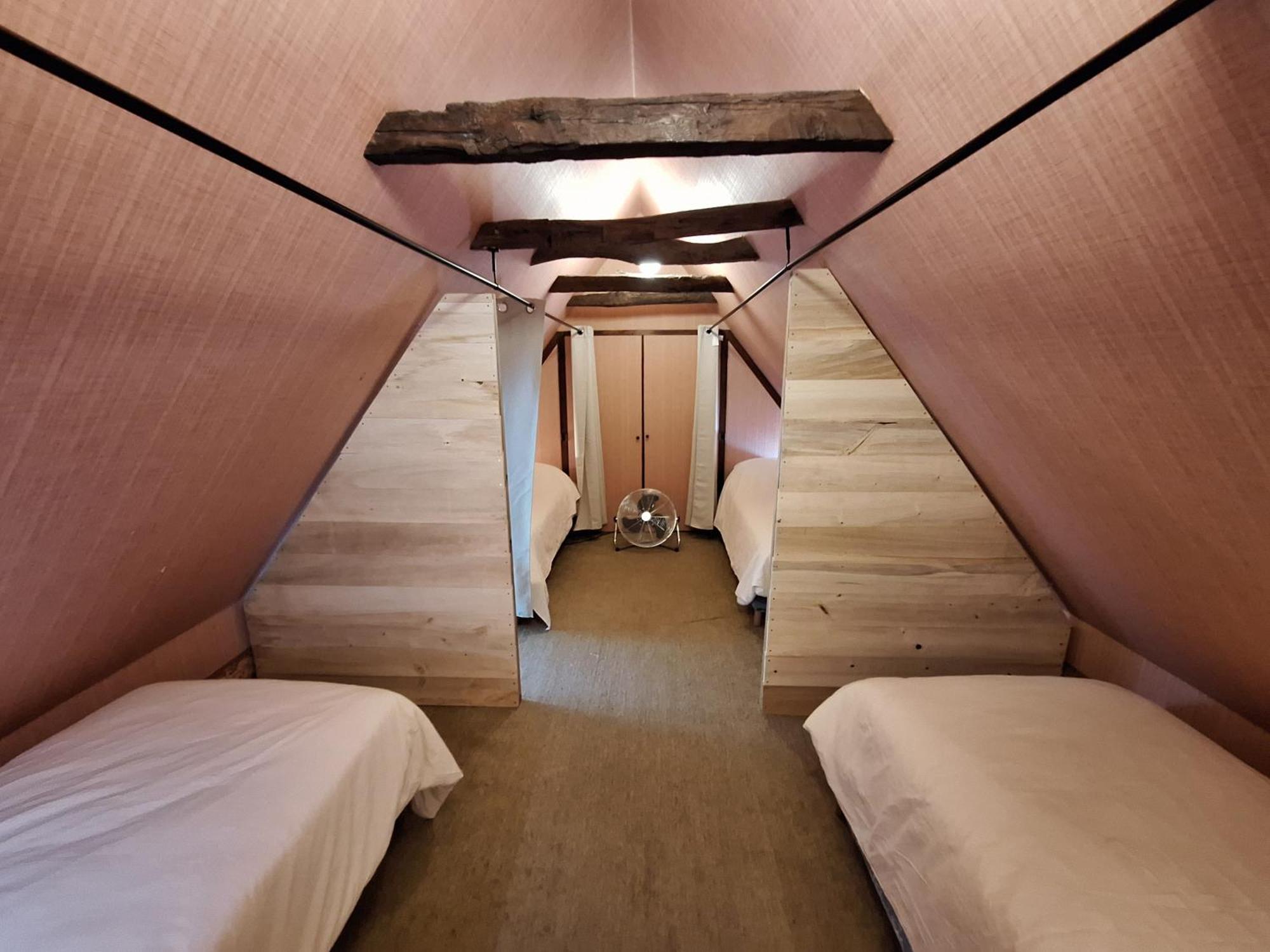 La Ferme Du Soleillal - Adult Only Hostel Campagne  Екстериор снимка